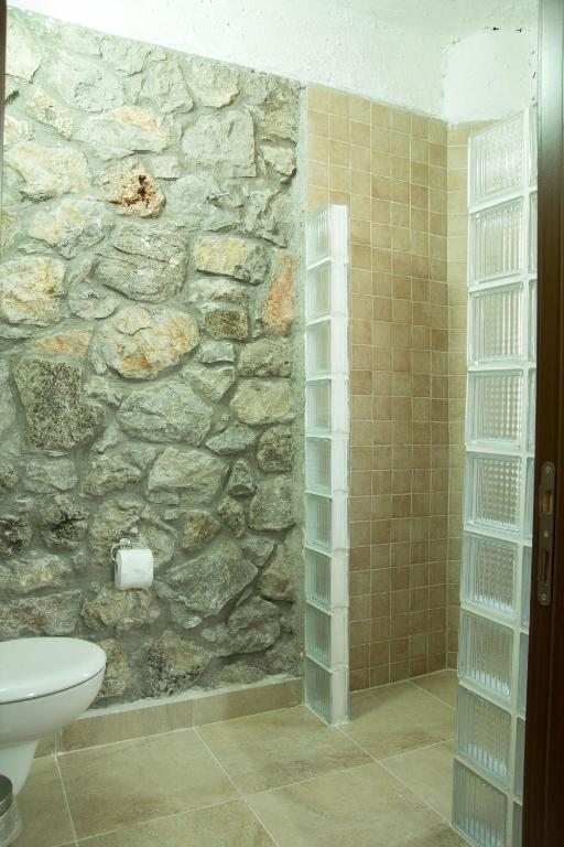 Двухместный (Стандартный двухместный номер с собственной ванной комнатой) апарт-отеля Doga Apartments, Каякей