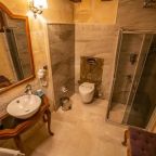 Двухместный (Двухместный каменный номер с 1 кроватью), Artemis Cave Suites