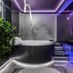 Люкс (РОСКОШЬ 2.0 С САУНОЙ И ДЖАКУЗИ), Апартаменты Домотелли на Пионерской