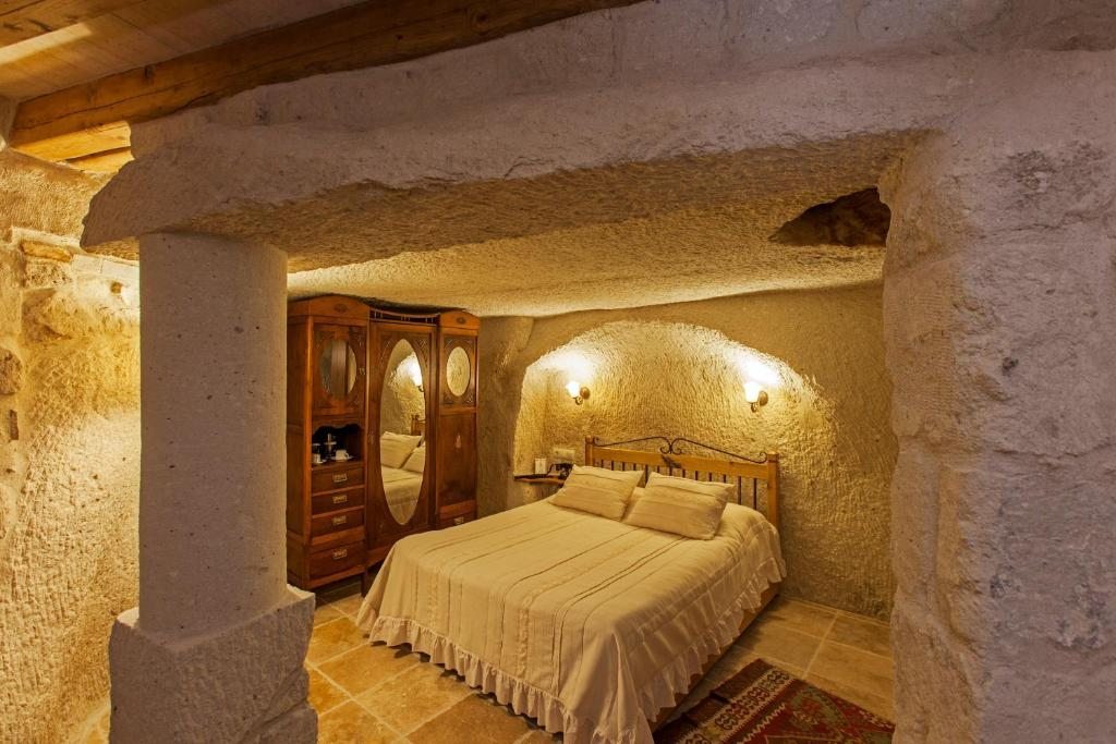 Двухместный (Классический двухместный номер «Пещера» с 1 кроватью или 2 отдельными кроватями) отеля Mithra Cave, Гереме