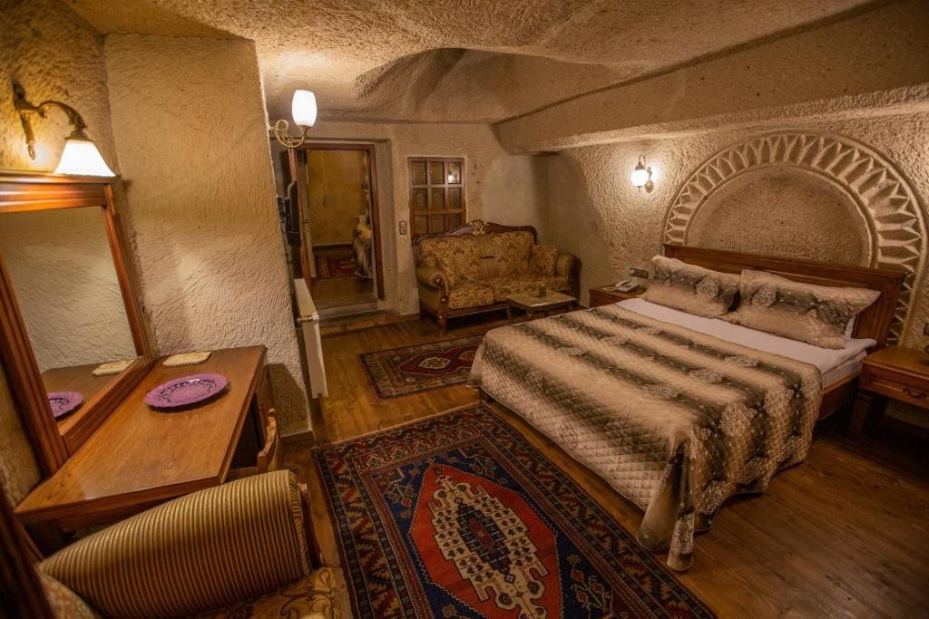 Сьюит (Люкс в пещере), Stone House Cave Hotel