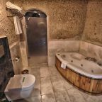 Двухместный (Двухместный номер Делюкс с 1 кроватью), Traveller's Cave Hotel