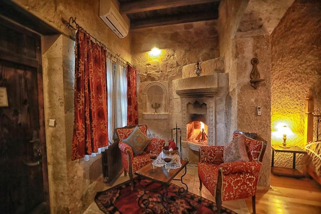 Двухместный (Двухместный номер Делюкс с 1 кроватью - Нижний этаж), Traveller's Cave Hotel