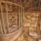 Двухместный (Двухместный номер Делюкс с 1 кроватью), Travellers Cave Pension