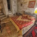 Двухместный (Двухместный номер Делюкс с 1 кроватью), Travellers Cave Pension