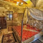 Семейный (Семейный номер Делюкс), Travellers Cave Pension