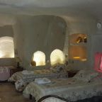 Четырехместный (Стандартный четырехместный номер), Arif Cave Hotel