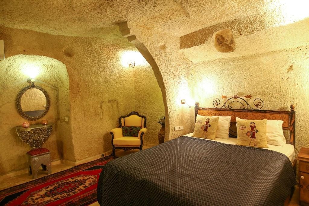 Двухместный (103 РОМАНТИЧЕСКИЙ НОМЕР «ПЕЩЕРА»), Bedrock Cave Hotel