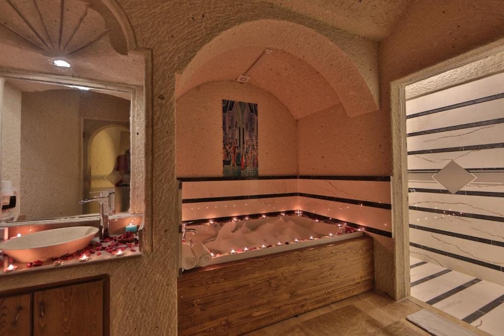 Сьюит (Люкс в пещере) отеля Cappadocia Inn Hotel, Гереме