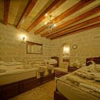 Семейный (Семейный номер с видом на горы), Goreme Valley Cave House