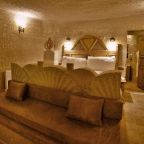 Двухместный (Люкс для молодоженов с джакузи), Grand Cave Suites