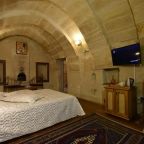 Двухместный (Улучшенный каменный номер), Harman Cave Hotel