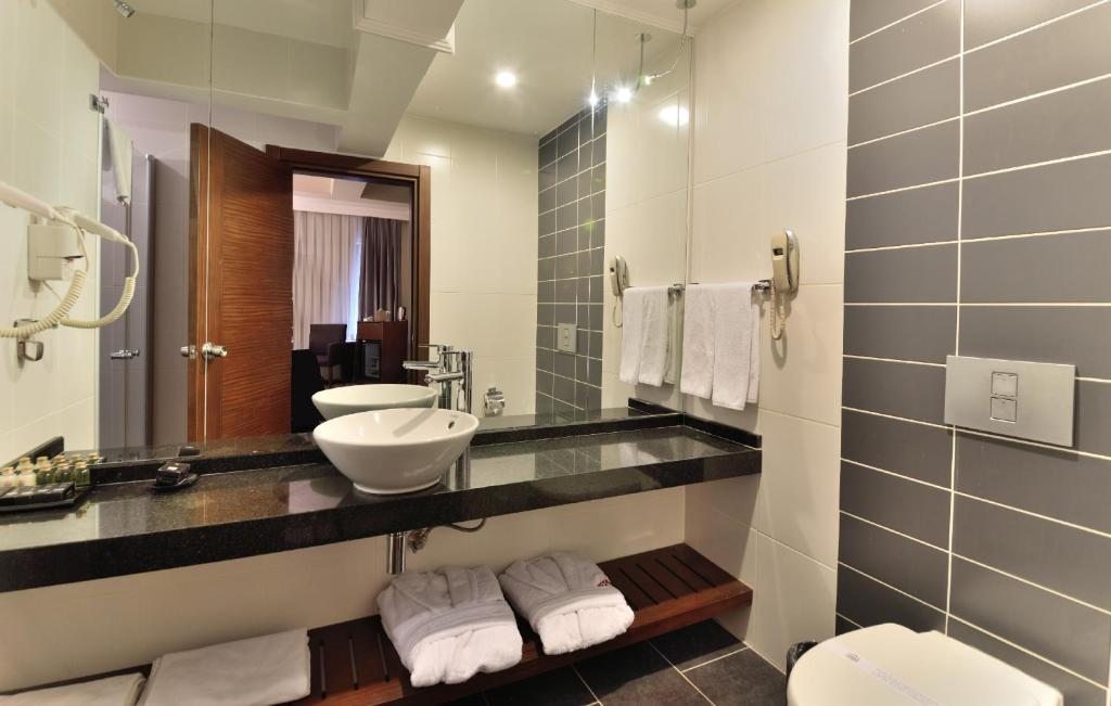 Двухместный (Представительский номер с гидромассажной ванной) отеля Tiara Thermal & SPA, Бурса