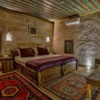 Двухместный (Улучшенный двухместный номер Stone с 1 кроватью), Hidden Cave Hotel