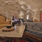 Двухместный (Номер с кроватью размера «king-size» и балконом), Kayatas Hotel