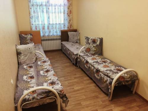 Трехместный (Койко-место в 3-местном номере) гостевого дома Уют, Пятигорск