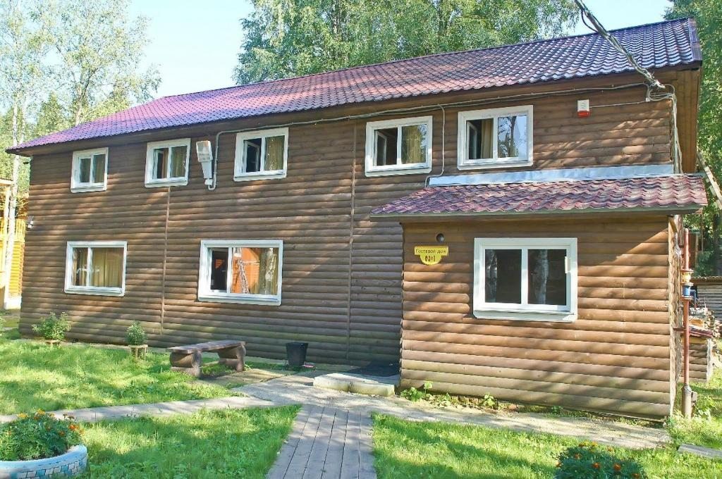 Апартаменты (Апартаменты - Двухуровневые) базы отдыха Северное Сияние, Вологда