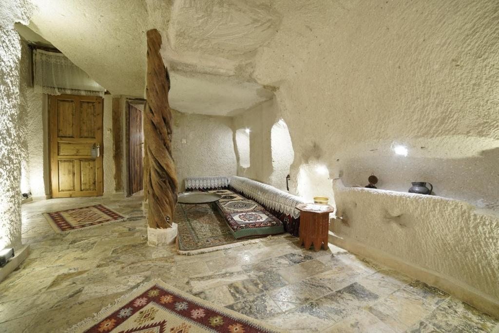 Двухместный (Большой двухместный номер с 1 кроватью), Melek Cave Hotel