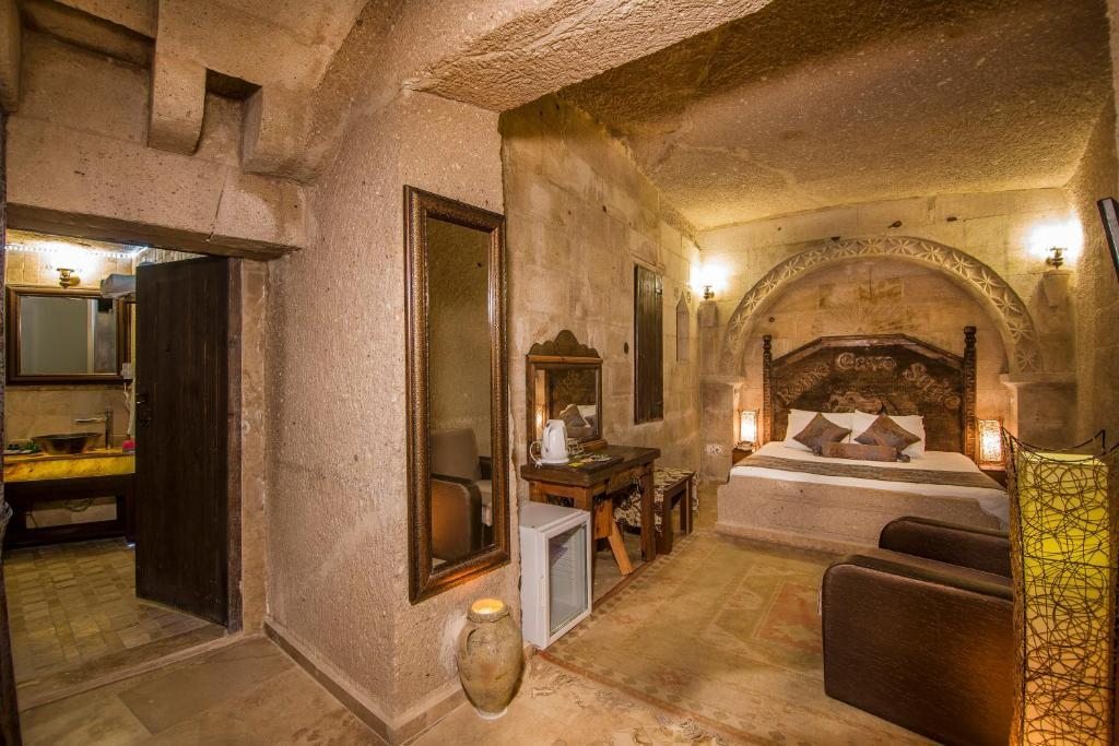 Сьюит (Полулюкс), Roma Cave Suite