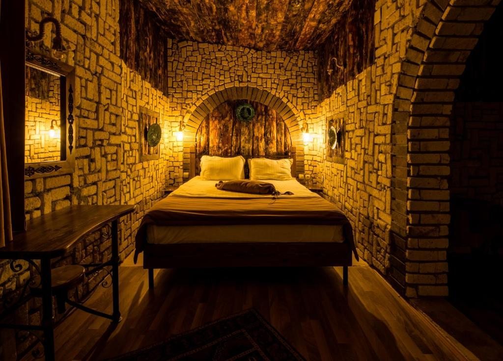 Двухместный (Улучшенный двухместный номер с 1 кроватью) отеля Sarihan Cave Hotel, Гереме