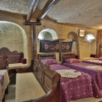 Семейный (Семейный номер), Travel Inn Cave Hotel