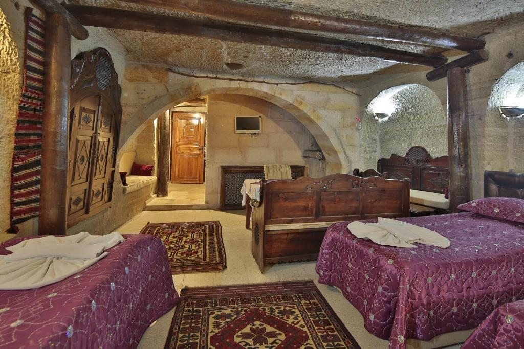 Семейный (Семейный номер), Travel Inn Cave Hotel