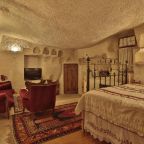 Сьюит (Полулюкс), Village Cave House Hotel