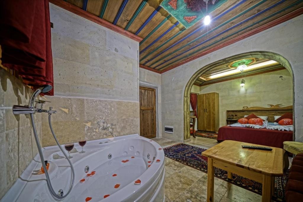 Двухместный (Двухместный номер Делюкс с 1 кроватью), Cappa Cave Hostel