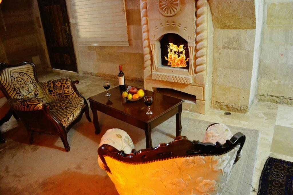 Трехместный (Трехместный номер Делюкс «в пещере»), Family Cave Suite Hotel