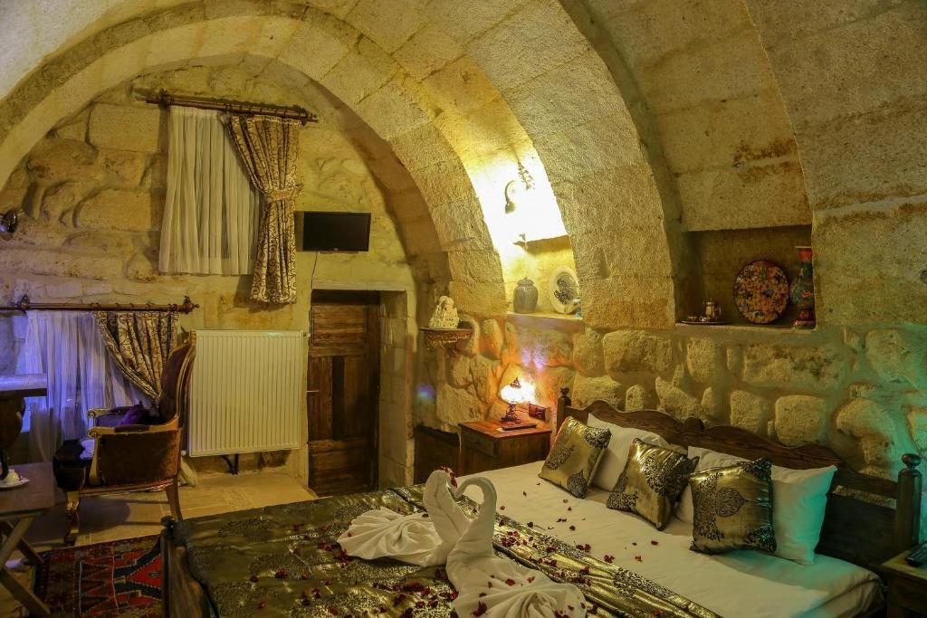 Двухместный (Улучшенный каменный номер), Goreme Palace Cave Hotel