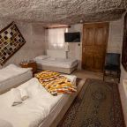 Трехместный (Трехместный номер с ванной комнатой), Nirvana Cave Hotel