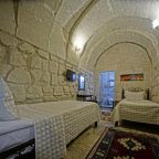 Двухместный (Двухместный номер «Арка 102» с 2 отдельными кроватями), Sakura Cave Hotel