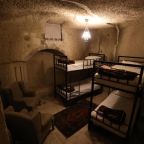 Номер (Кровать в общем номере для женщин с 4 кроватями), The Dorm Cave By Travellers