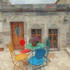 Двухместный (Двухместный номер с 1 кроватью и террасой), The Dorm Cave By Travellers