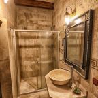 Двухместный (Большой двухместный номер с 1 кроватью), The Dorm Cave By Travellers