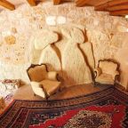 Трехместный (Трехместный номер, вид на сад), Tribal Cave Hotel