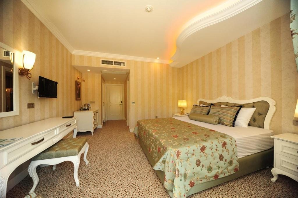 Двухместный (Стандартный двухместный номер с 1 кроватью) отеля Grand Gocek Hotel, Геджек