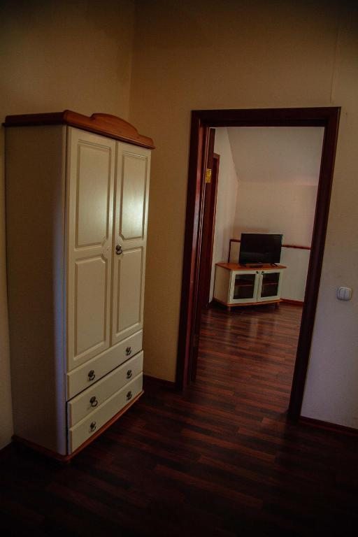 Двухместный (Двухместный номер с 1 кроватью и собственной ванной комнатой) базы отдыха X-Land, Шустино