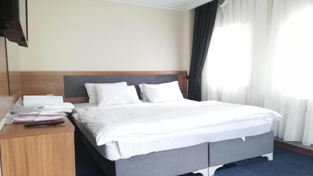 Двухместный (Номер Делюкс с кроватью размера «queen-size») отеля Butik Inceli Hotel, Узунгель