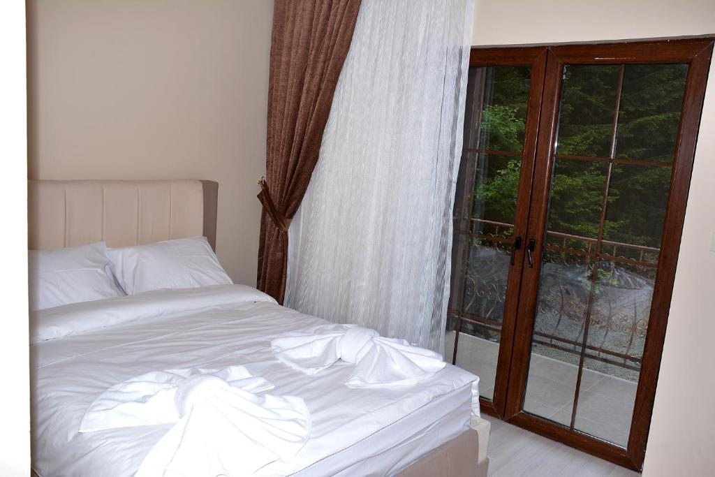 Двухместный (Стандартный двухместный номер с 1 кроватью и балконом) отеля Kuzey Park Hotel, Узунгель