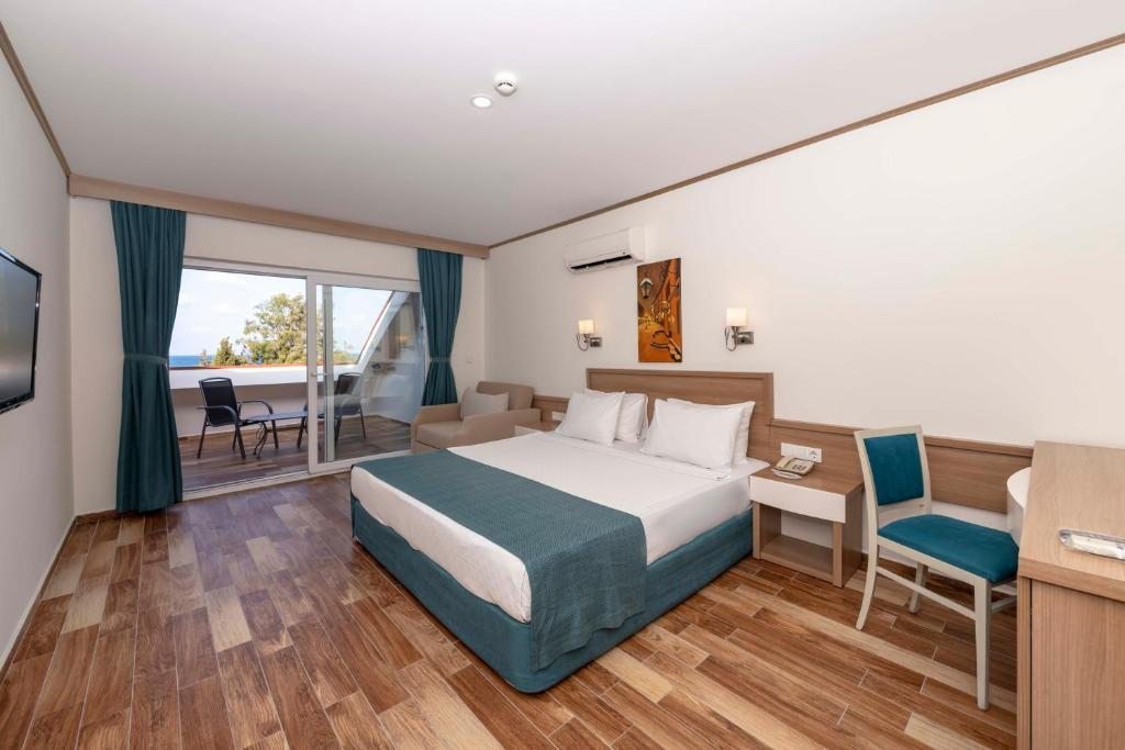 Двухместный (Улучшенный двухместный номер с 1 кроватью) курортного отеля Armas Green Fugla Beach, Авсаллар