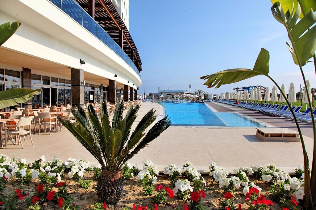 Курортный отель Kahya Resort Aqua & Spa, Авсаллар