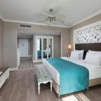 Сьюит (Люкс с кроватью размера «king-size»), Отель Rubi Platinum Spa Resort & Suites