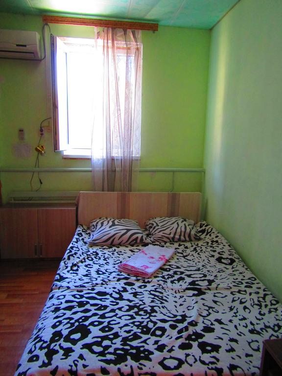 Семейный (Семейный номер с ванной комнатой) загородного отеля На Чапаева, Должанская