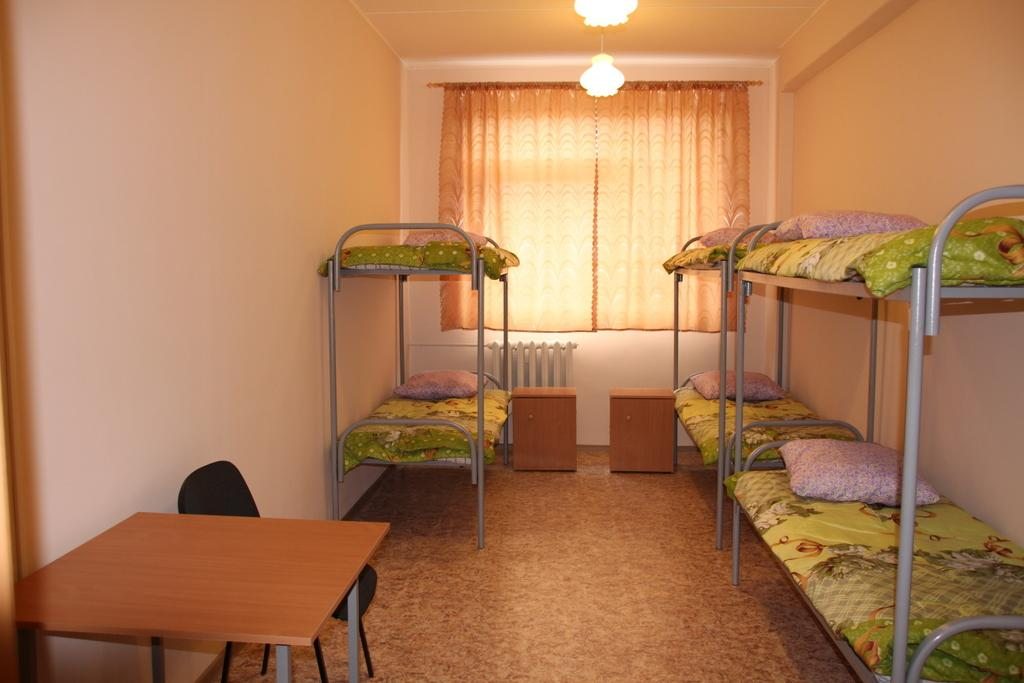 Номер (Спальное место на двухъярусной кровати в общем номере для мужчин и женщин) хостела Северная провинция, Архангельск