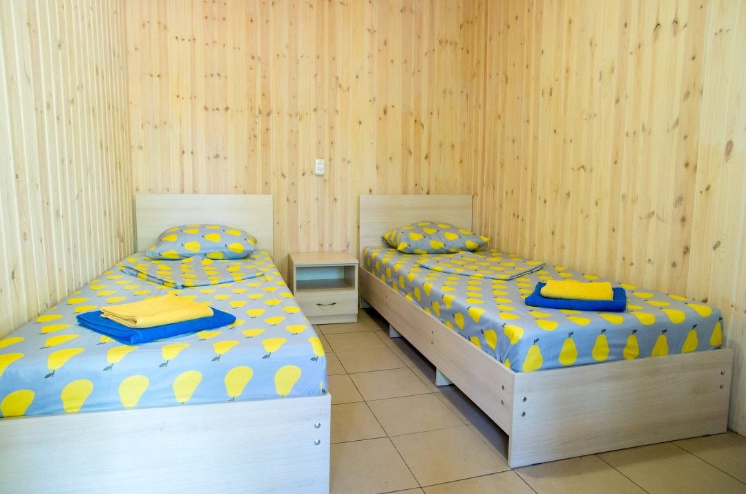 Двухместный (Номер с 2 отдельными кроватями) базы отдыха Изумруд, Ростов-на-Дону