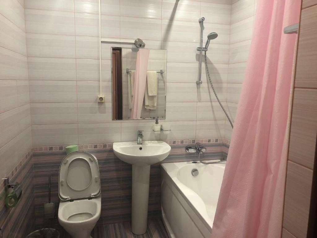 Двухместный (Двухместный номер с 2 отдельными кроватями и ванной комнатой) отеля Лесная Сказка, Тольятти