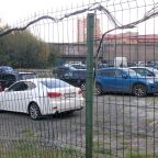 Платная автостоянка недалеко от гостевого дома