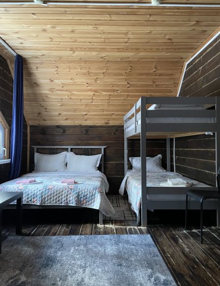 Фотография номера гостиницы Спортивный парк-отель Ягодная Деревушка