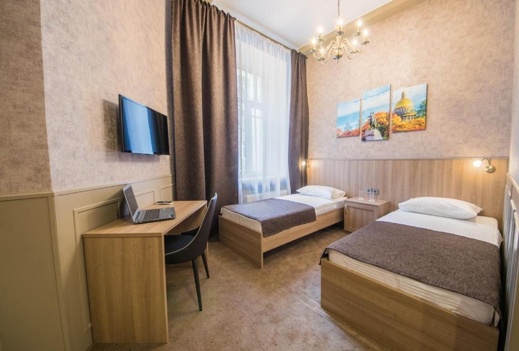 Двухместный (Двухместный номер комфорт с 2 односпальными кроватями) отеля Лига, Санкт-Петербург